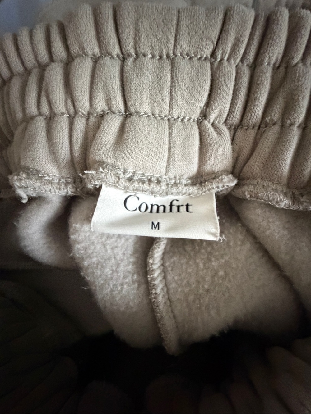 Comfrt pants and hoodie set - size M